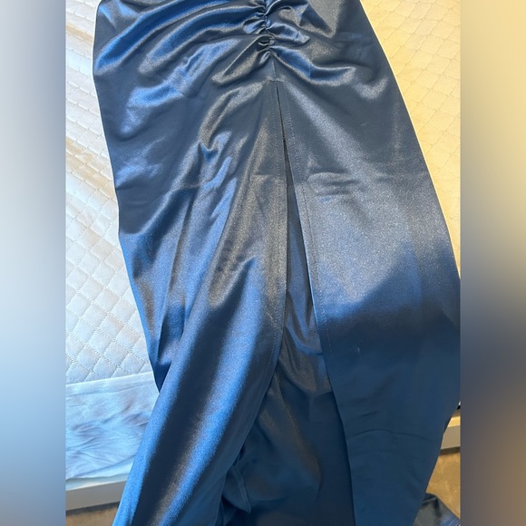 Prom Dress - Picture 3 of 5